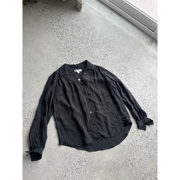 Amour Vert Women's XS Top Black Pinstripe Button Down NWT Bernice Blouse - Picture 1 of 2